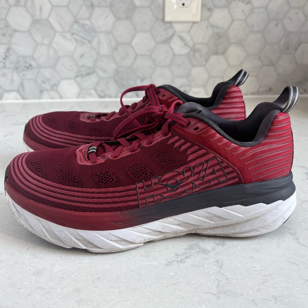 Hoka Bondi 6